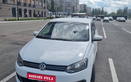 Volkswagen Polo VI (EU Market), 2014 год, 540 000 рублей, 2 фотография