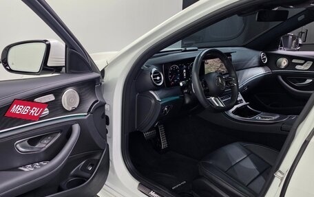 Mercedes-Benz E-Класс, 2023 год, 7 290 000 рублей, 8 фотография