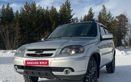 Chevrolet Niva I рестайлинг, 2017 год, 700 000 рублей, 1 фотография