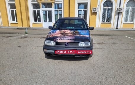 Volkswagen Golf III, 1994 год, 250 000 рублей, 2 фотография