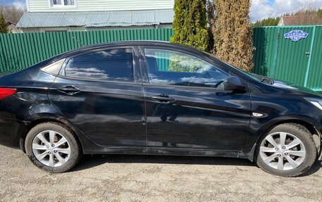 Hyundai Solaris II рестайлинг, 2013 год, 890 000 рублей, 4 фотография