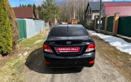 Hyundai Solaris II рестайлинг, 2013 год, 890 000 рублей, 5 фотография