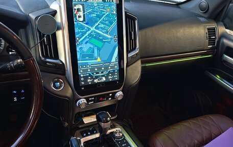 Toyota Land Cruiser 200, 2017 год, 5 500 000 рублей, 7 фотография