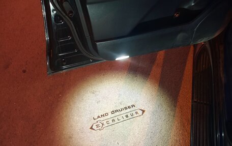 Toyota Land Cruiser 200, 2017 год, 5 500 000 рублей, 9 фотография