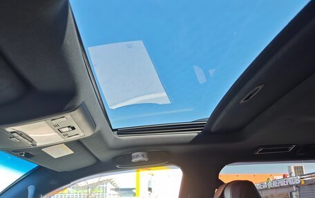 Toyota Land Cruiser 200, 2017 год, 5 500 000 рублей, 18 фотография