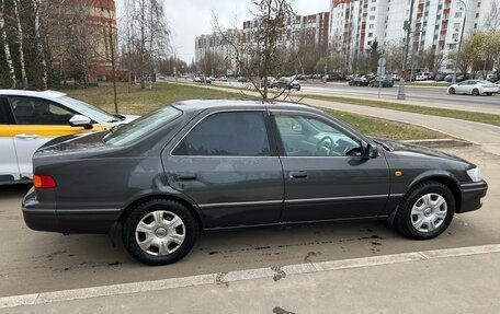 Toyota Camry, 1999 год, 560 000 рублей, 7 фотография