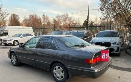 Toyota Camry, 1999 год, 560 000 рублей, 9 фотография