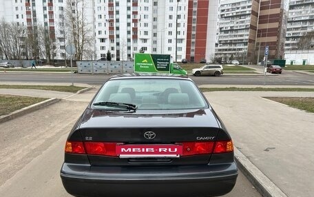 Toyota Camry, 1999 год, 560 000 рублей, 2 фотография