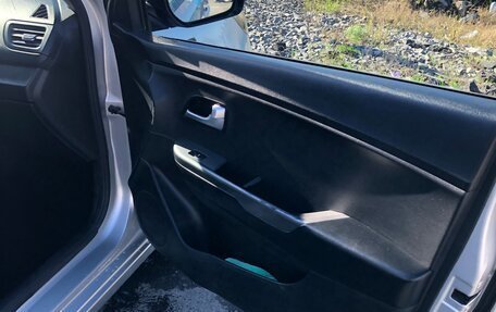 KIA Rio III рестайлинг, 2016 год, 1 010 000 рублей, 7 фотография