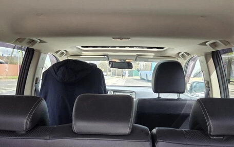 Mitsubishi Outlander III рестайлинг 3, 2016 год, 2 850 000 рублей, 8 фотография