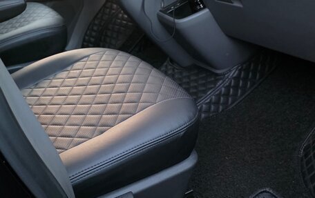 Volkswagen Caravelle T6 рестайлинг, 2020 год, 4 700 000 рублей, 4 фотография