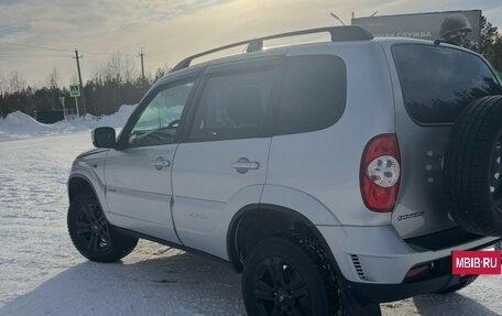 Chevrolet Niva I рестайлинг, 2017 год, 700 000 рублей, 5 фотография