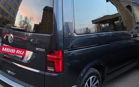 Volkswagen Caravelle T6 рестайлинг, 2020 год, 4 700 000 рублей, 8 фотография