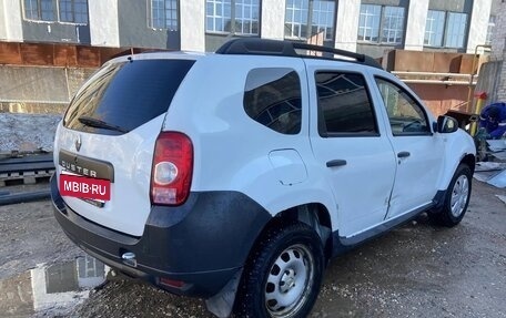 Renault Duster I рестайлинг, 2015 год, 649 000 рублей, 4 фотография