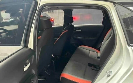 Honda Fit, 2022 год, 980 000 рублей, 6 фотография