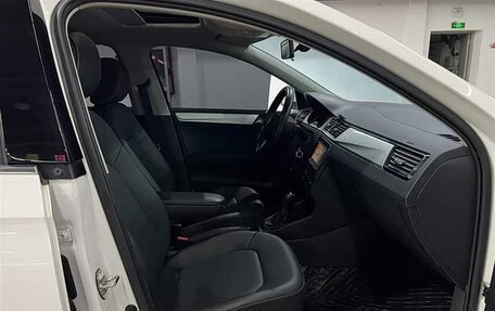 Skoda Rapid II, 2022 год, 1 400 000 рублей, 14 фотография