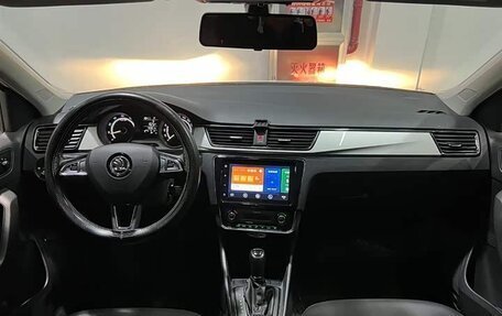 Skoda Rapid II, 2022 год, 1 400 000 рублей, 8 фотография