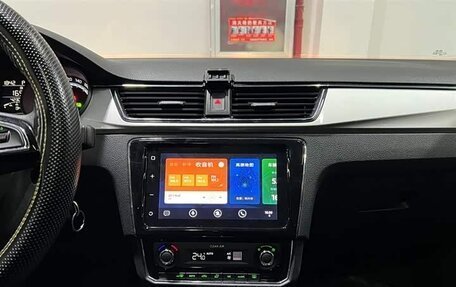 Skoda Rapid II, 2022 год, 1 400 000 рублей, 10 фотография