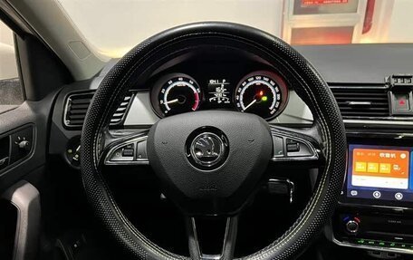 Skoda Rapid II, 2022 год, 1 400 000 рублей, 9 фотография