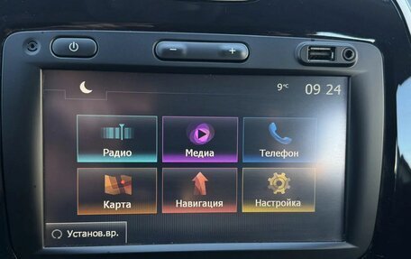 Renault Kaptur I рестайлинг, 2017 год, 1 250 000 рублей, 27 фотография