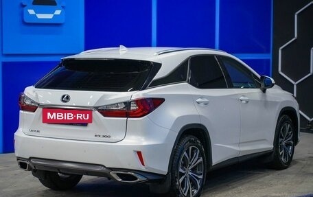 Lexus RX IV рестайлинг, 2018 год, 4 050 000 рублей, 7 фотография