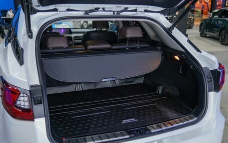 Lexus RX IV рестайлинг, 2018 год, 4 050 000 рублей, 9 фотография