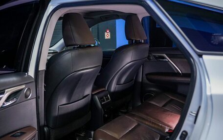 Lexus RX IV рестайлинг, 2018 год, 4 050 000 рублей, 14 фотография