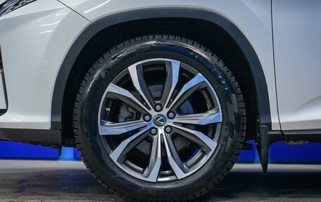 Lexus RX IV рестайлинг, 2018 год, 4 050 000 рублей, 10 фотография