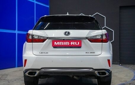 Lexus RX IV рестайлинг, 2018 год, 4 050 000 рублей, 8 фотография