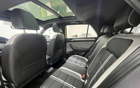 Volkswagen T-Roc I, 2023 год, 1 520 000 рублей, 7 фотография