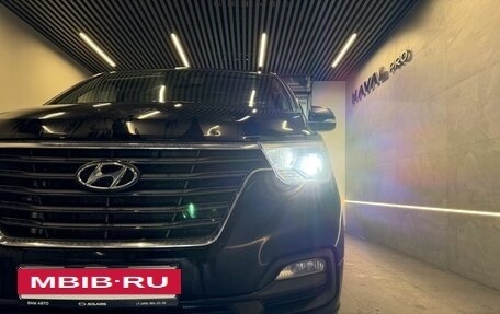 Hyundai H-1 II рестайлинг, 2019 год, 2 399 000 рублей, 16 фотография