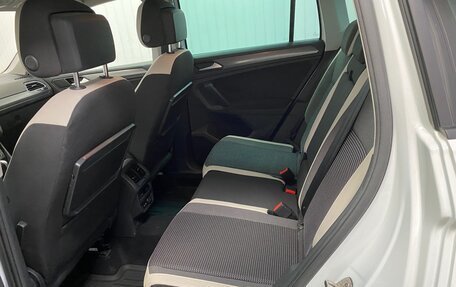 Volkswagen Tiguan II, 2019 год, 2 700 000 рублей, 6 фотография