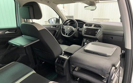 Volkswagen Tiguan II, 2019 год, 2 700 000 рублей, 7 фотография