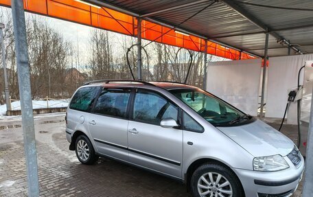 Volkswagen Sharan I рестайлинг, 2008 год, 799 000 рублей, 3 фотография