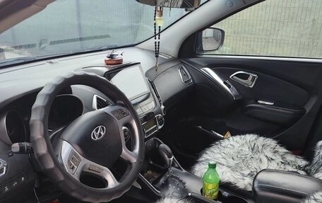 Hyundai ix35 I рестайлинг, 2010 год, 1 300 000 рублей, 6 фотография