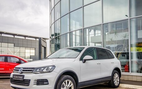 Volkswagen Touareg III, 2012 год, 1 988 000 рублей, 3 фотография