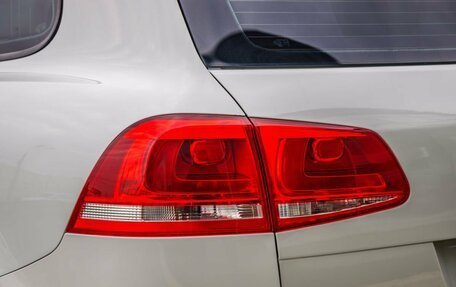 Volkswagen Touareg III, 2012 год, 1 988 000 рублей, 12 фотография