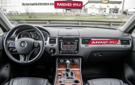 Volkswagen Touareg III, 2012 год, 1 988 000 рублей, 13 фотография