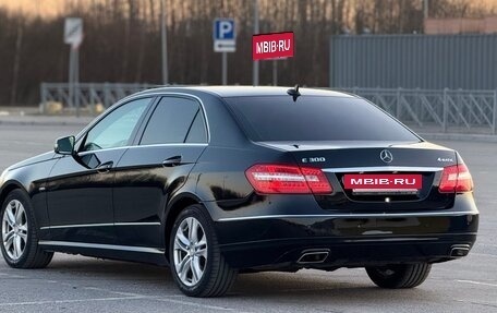 Mercedes-Benz E-Класс, 2012 год, 1 230 000 рублей, 15 фотография