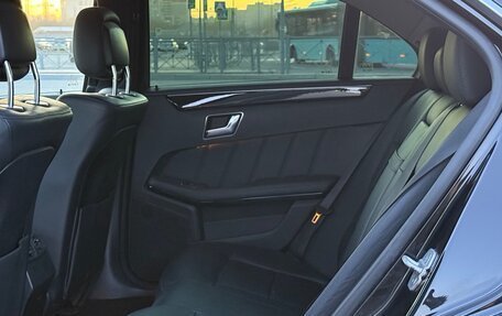 Mercedes-Benz E-Класс, 2012 год, 1 230 000 рублей, 27 фотография