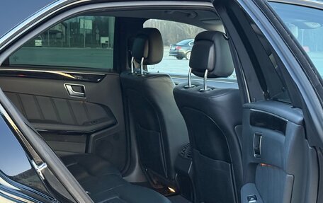 Mercedes-Benz E-Класс, 2012 год, 1 230 000 рублей, 28 фотография