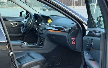 Mercedes-Benz E-Класс, 2012 год, 1 230 000 рублей, 29 фотография