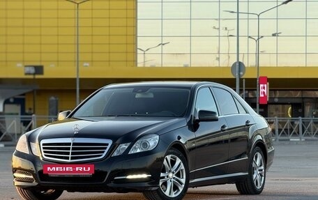 Mercedes-Benz E-Класс, 2012 год, 1 230 000 рублей, 19 фотография