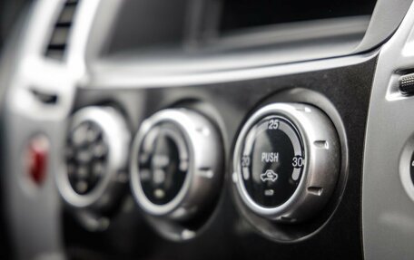 Mitsubishi Pajero Sport II рестайлинг, 2012 год, 1 978 000 рублей, 29 фотография