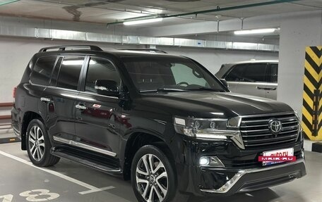 Toyota Land Cruiser 200, 2015 год, 6 400 000 рублей, 3 фотография