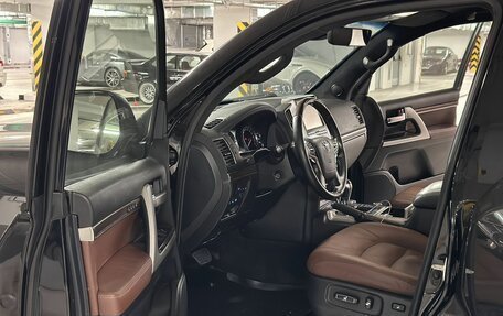 Toyota Land Cruiser 200, 2015 год, 6 400 000 рублей, 20 фотография
