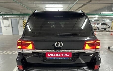 Toyota Land Cruiser 200, 2015 год, 6 400 000 рублей, 6 фотография