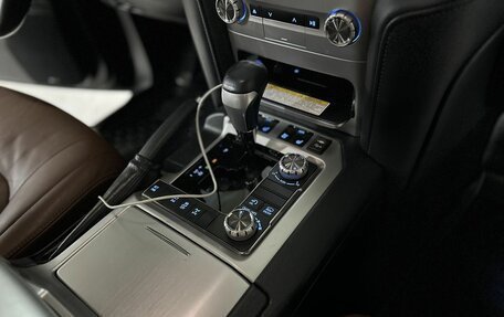 Toyota Land Cruiser 200, 2015 год, 6 400 000 рублей, 33 фотография