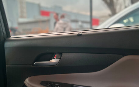 Hyundai Santa Fe IV, 2018 год, 2 999 999 рублей, 16 фотография