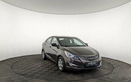 Hyundai Solaris II рестайлинг, 2015 год, 950 000 рублей, 3 фотография